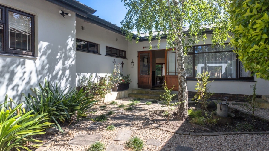 4 Bedroom Property for Sale in Dormehls Drift Western Cape